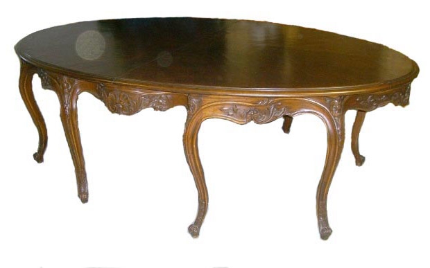 19th Century Louis XV Style Finely Carved Oval Dining Table