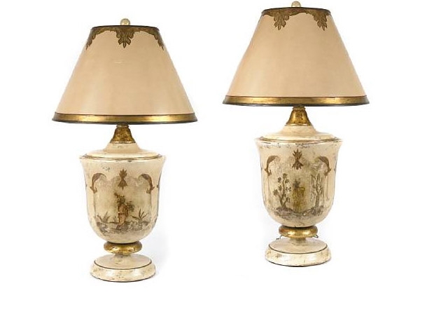 Pair of Chinoiserie Decorated Tole Table Lamps