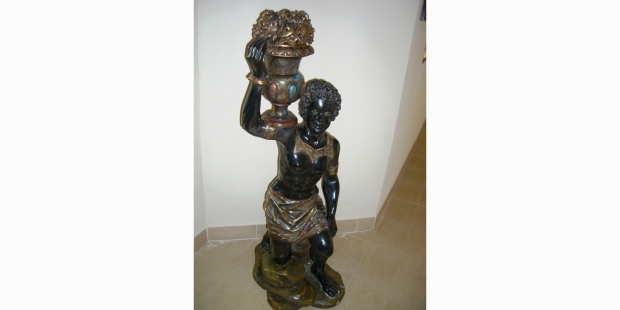 Pair Antique Venetian polychromed carved wood kneeling blackamoor figures (1)
