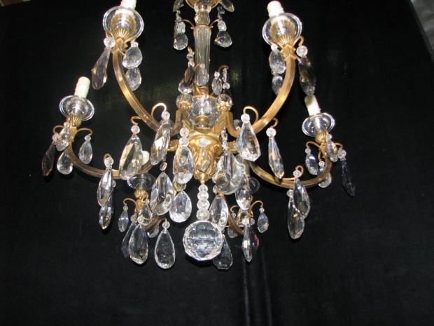 CH26  Extremely fine Jansen cut crystal and gilt bronze 6 light chandelier with cut crystal balls (4)