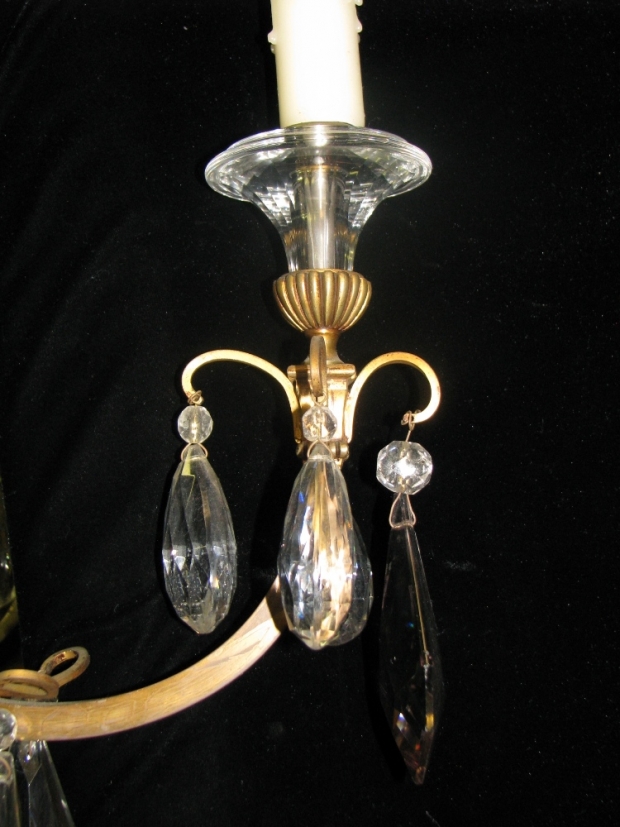 CH26  Extremely fine Jansen cut crystal and gilt bronze 6 light chandelier with cut crystal balls (6)