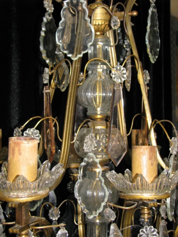 CH85  French gilt bronze and cut crystal 6 light chandelier Mid20C (2)