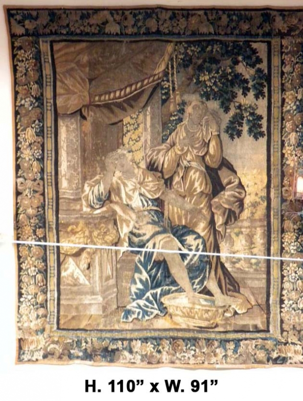 TAP-0495  Impressive 17c Brussels wool woven tapestry depicting 2 women in a palace (4)