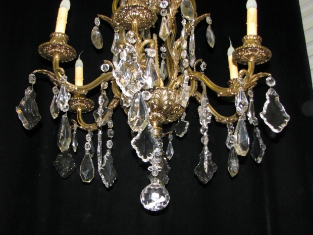 CH93 French cut crystal and gilt bronze 6 light chandelier (7)