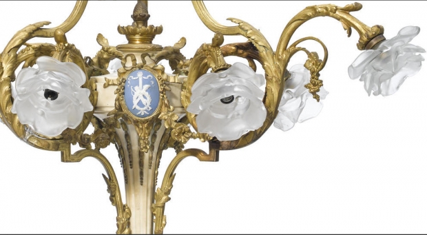 Extremely fine 19c French oromlu and marble with wedgewood plaques 9L chandelier (1)
