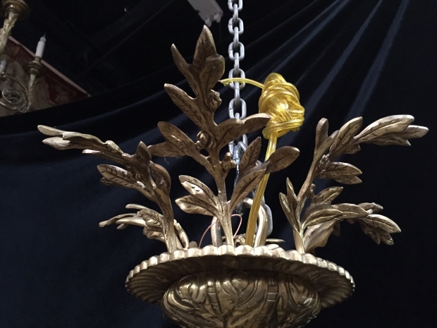 Impressive Pair French Louis XV style bronze 18 light chandelier (3)